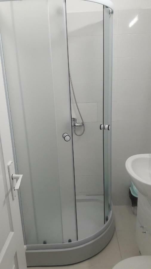 Melody Apartment Alba Iulia Eksteriør bilde